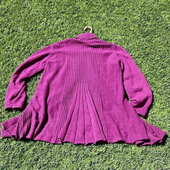 Rare Vintage find! Maurada magenta sweater coat women's size small - Picture 3 of 6